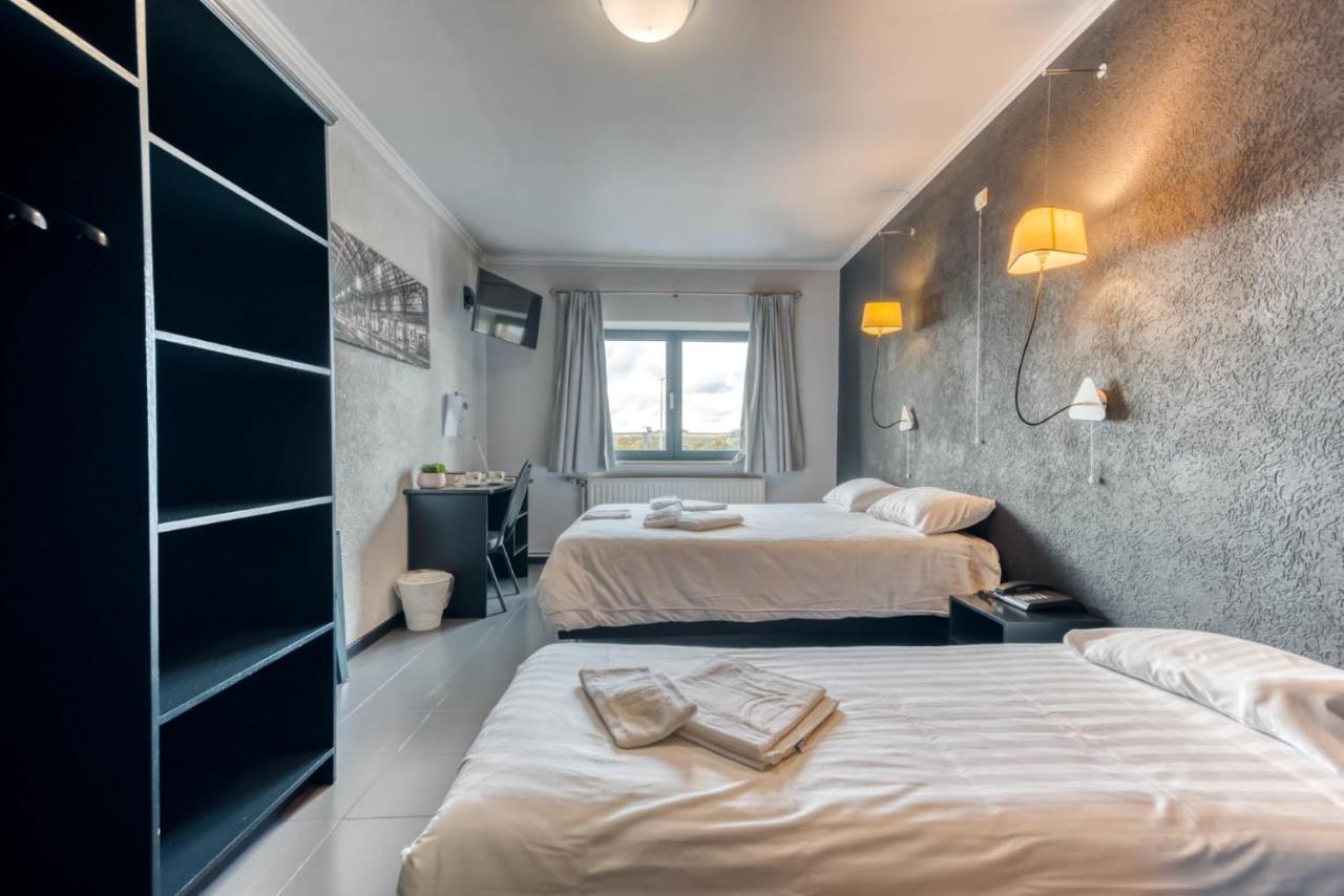 De La Gare Hotel